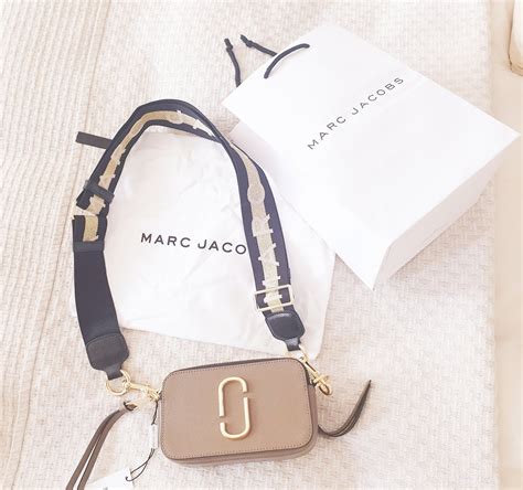 marc jacobs snapshot bag review